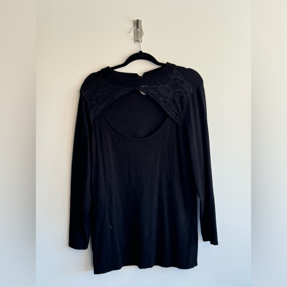 Torrid Pullover Lace Keyhole Sweater size 2x - Picture 6 of 16